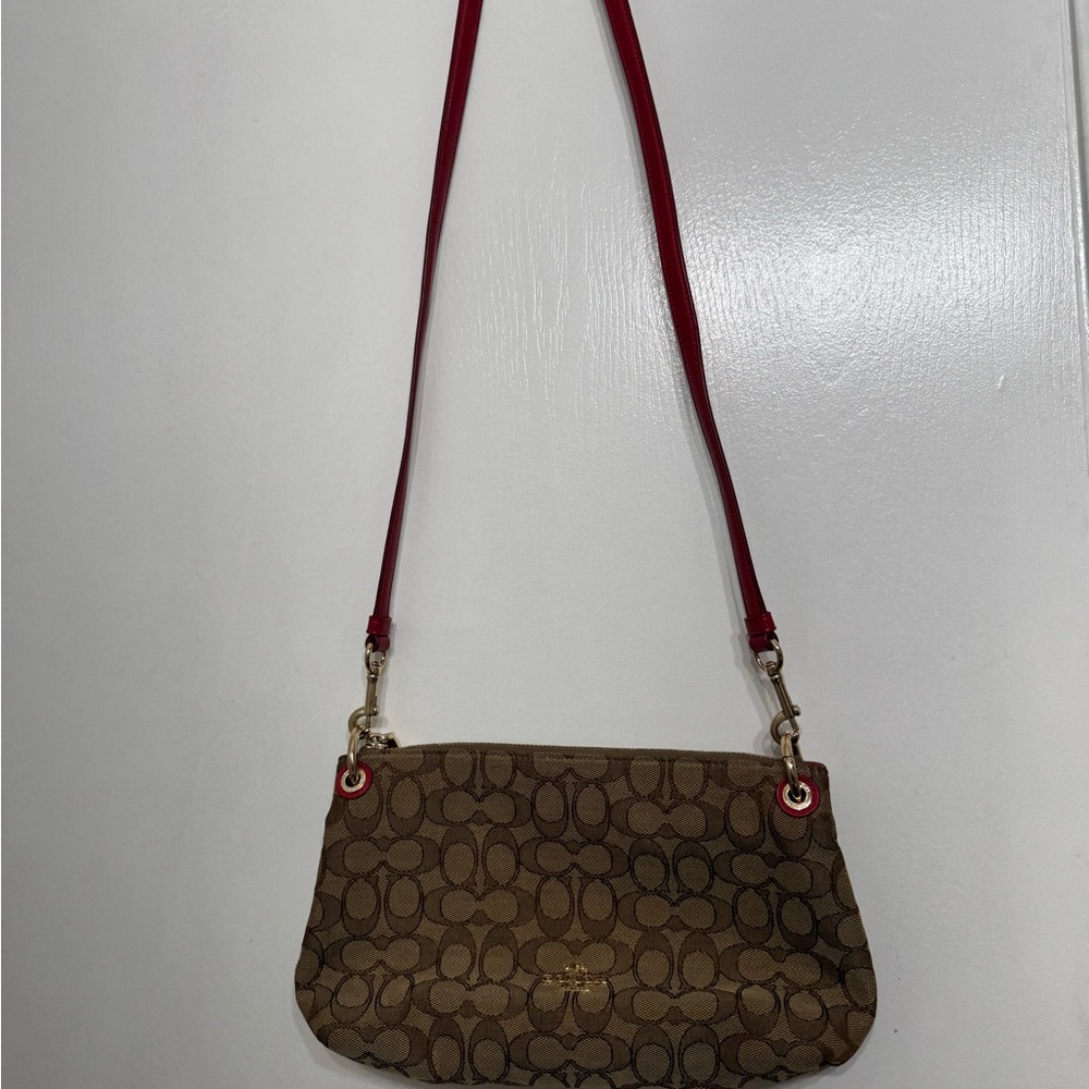 Beautiful coach bag! - Picture 5 of 5